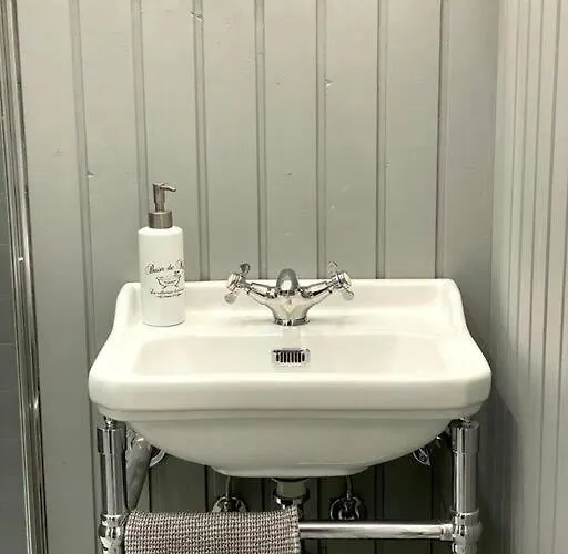 Charmantes Naehe Naschmarkt Apartmán *